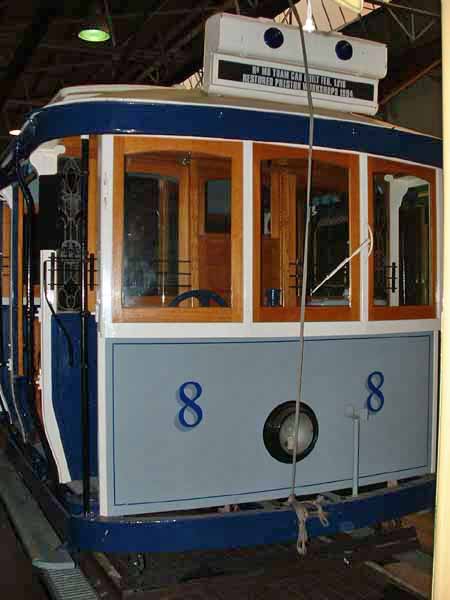 Hawthorn Duncan & Fraser tram 8