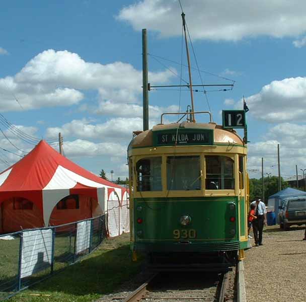 Melbourne Class W6 tram 930