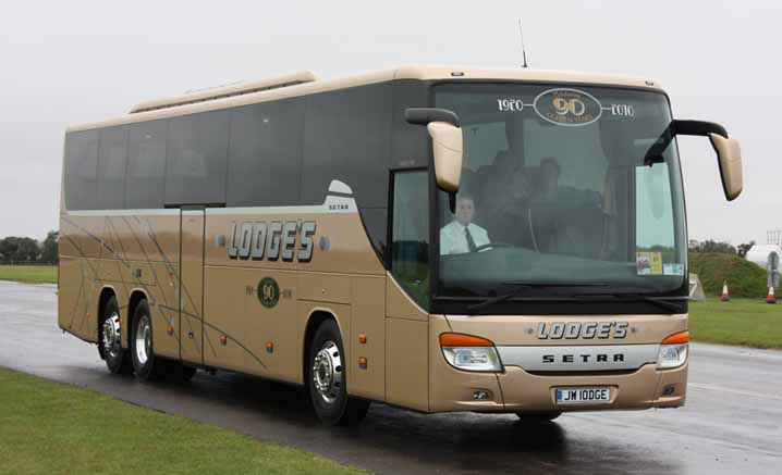 Lodge's Coaches Setra S416GT-HD JW10DGE arriving at SHOWBUS 2010