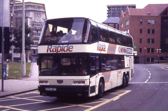 Yelloway National Express Skyliner