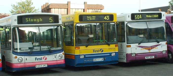 Beeline Dennis Dart Alexander ALX200 DMA42344, Plaxton Pointer DP46924 & DP42417