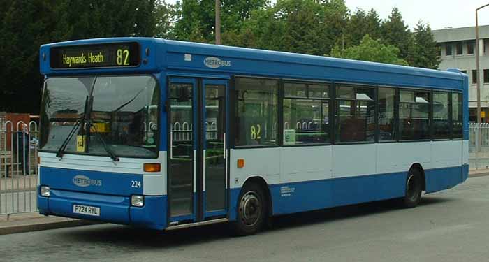 Metrobus Dennis Dart SLF Plaxton Pointer 724