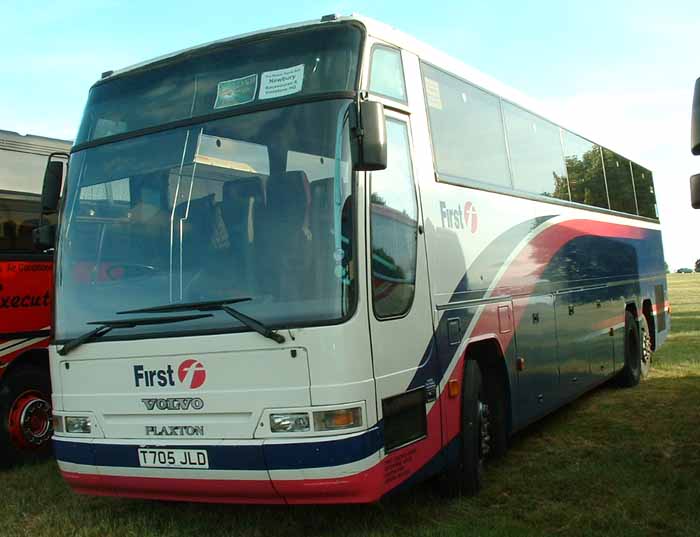 First Beeline Heathrow Volvo B12MT Plaxton