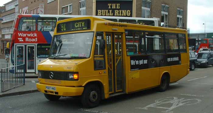 Diamond Bus Mercedes 709D Plaxton Beaver 787