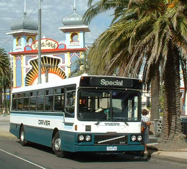Driver Volgren Volvo B10M