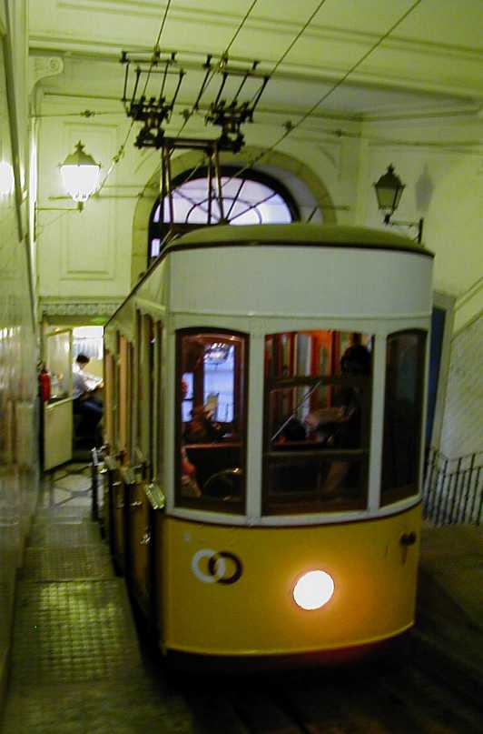 CARRIS Bica funicular Tram