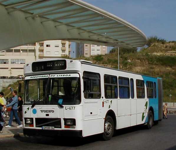 Rodoviaria de Lisboa Volvo B10MA L677