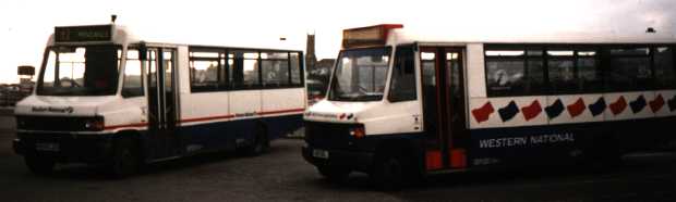 Western National Mercedes H895LOX & G151GOL