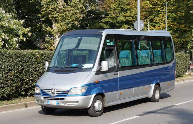 Italian Coaches - SHOWBUS INTERNATIONAL PHOTO GALLERY - Italy