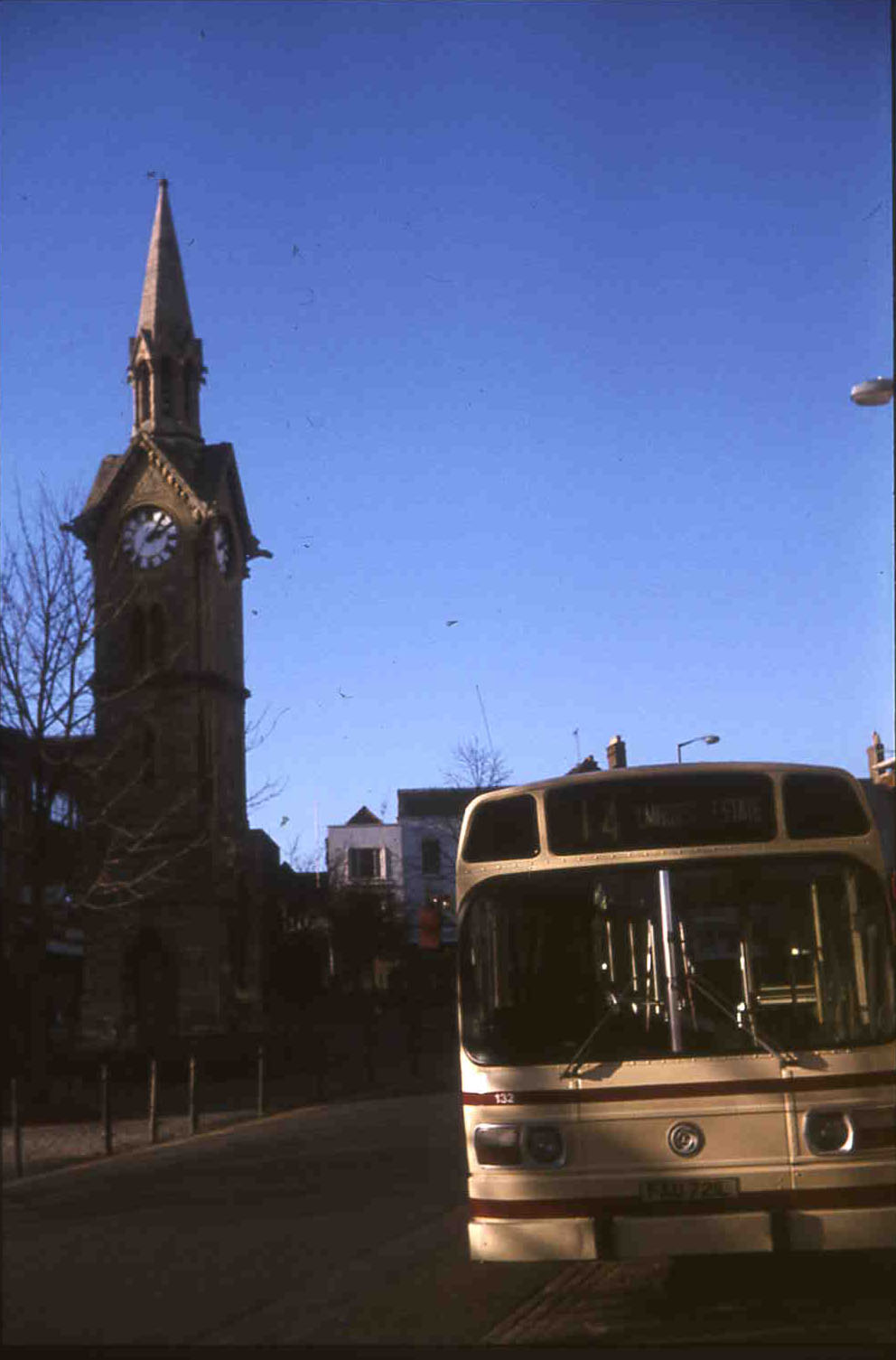 RED ROVER | SHOWBUS BUS IMAGE GALLERY | London & Home Counties