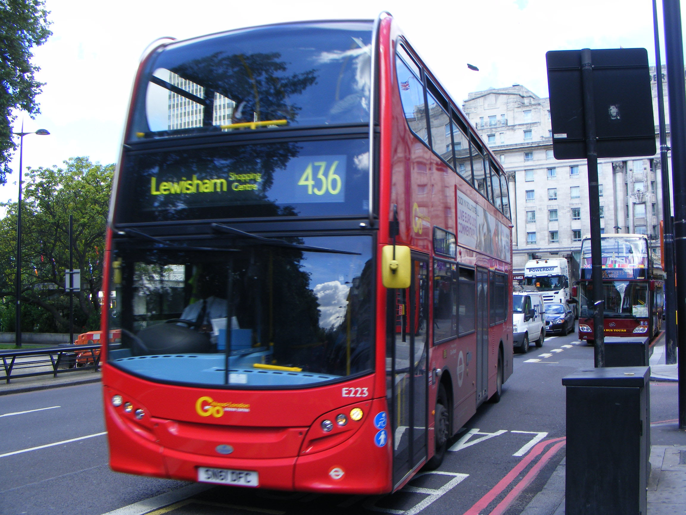 Go-Ahead London | SHOWBUS LONDON BUS IMAGE GALLERY