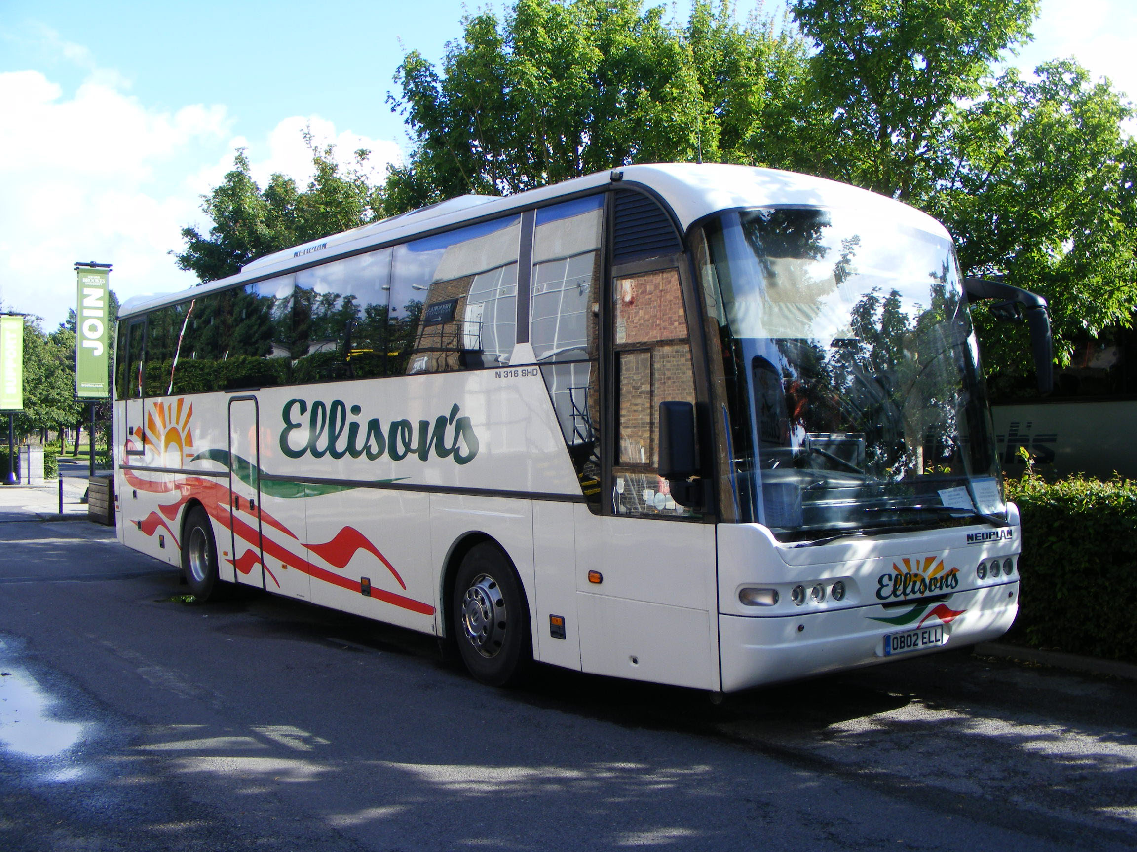 Ellisons | SHOWBUS International BUS IMAGE GALLERY | West of England