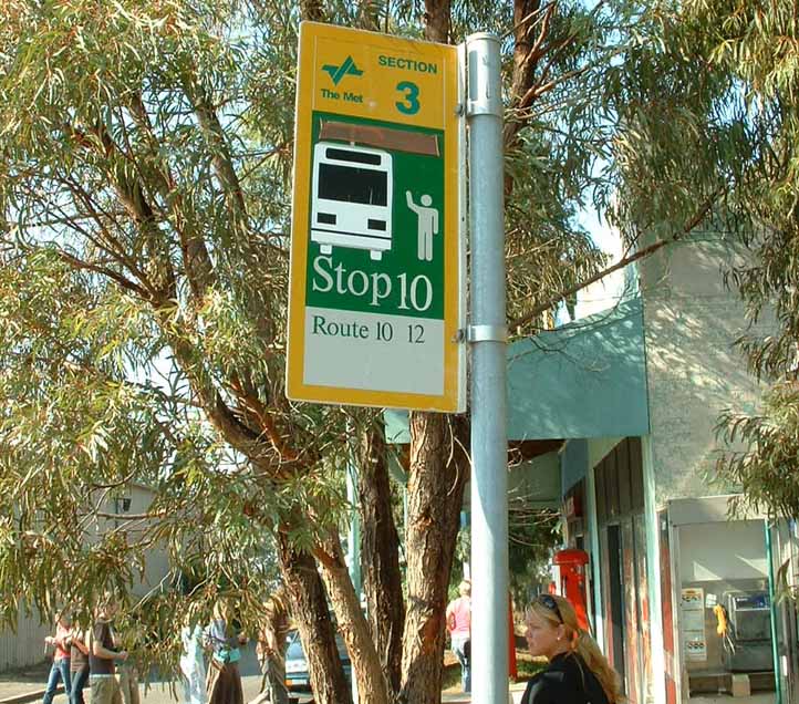 Bunyip Tours | australia.SHOWBUS.com BUS IMAGE GALLERY