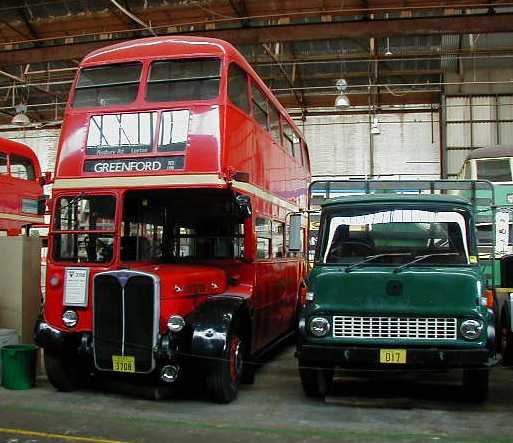 London Transport RT3708