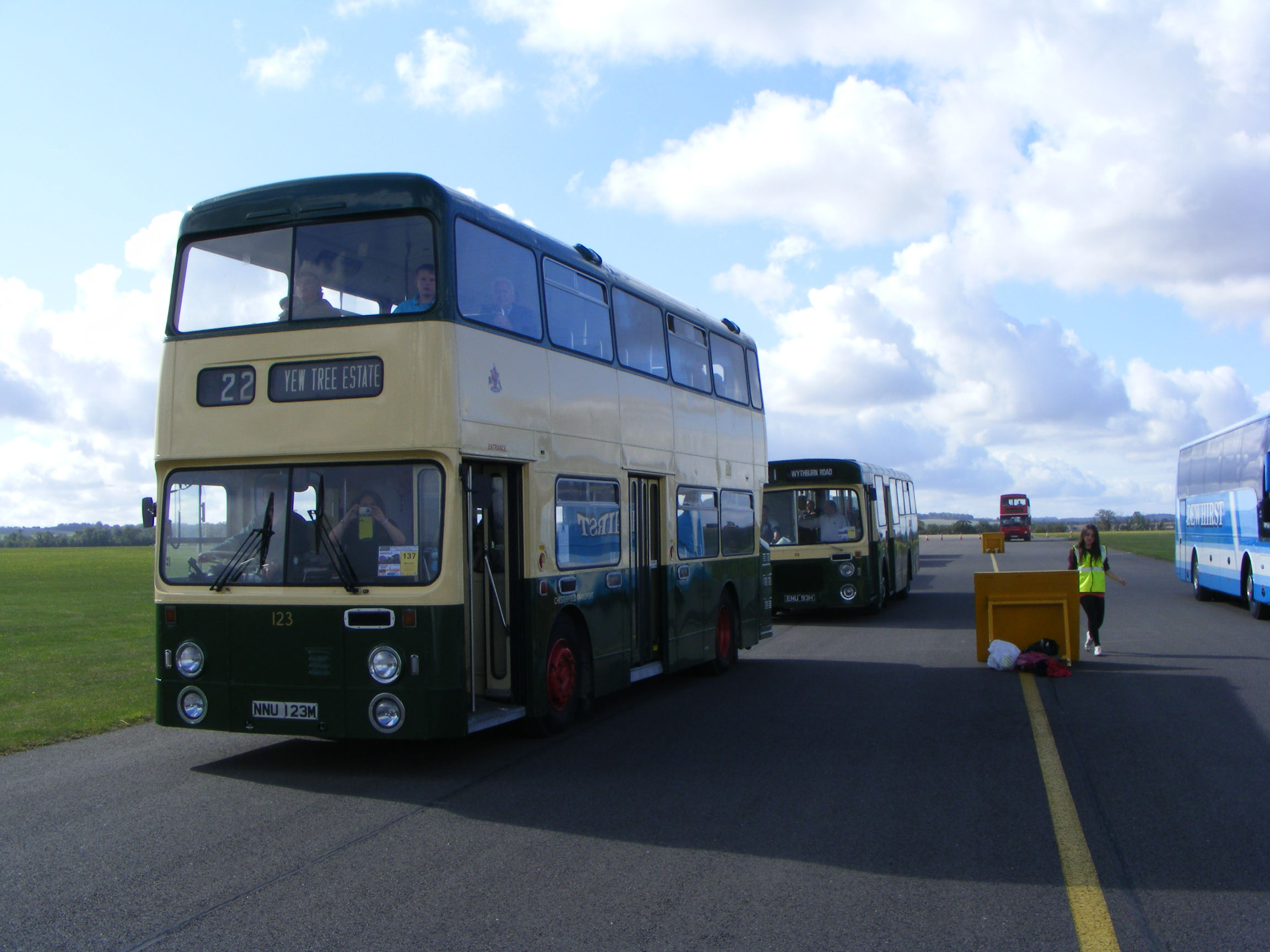 Chesterfield Corporation | SHOWBUS BUS IMAGE GALLERY | Midlands