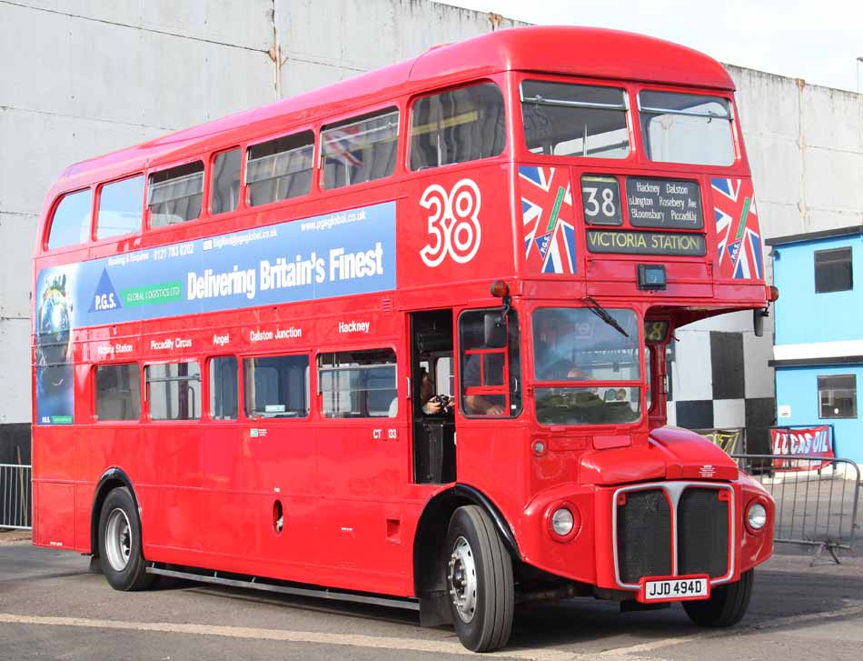 London Transport AEC Routemaster Park Royal RML2494