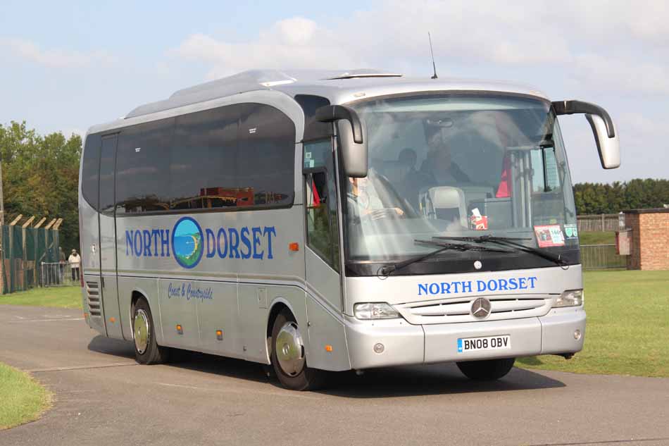 North Dorset Mercedes Tourino BN08OBV