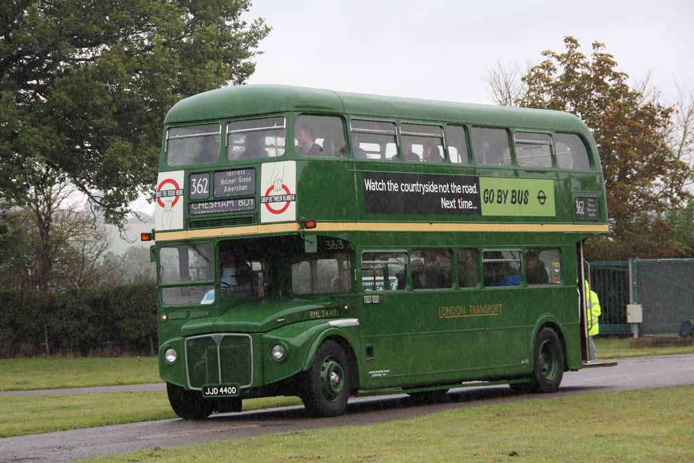 London Transport AEC Routemaster Park Royal RML2440