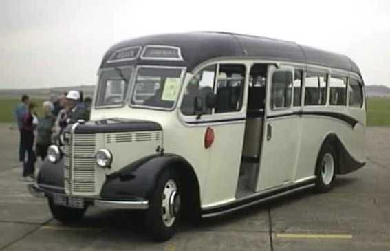 East Anglia Felix Taxis of Sudbury Bedord OB DBU889