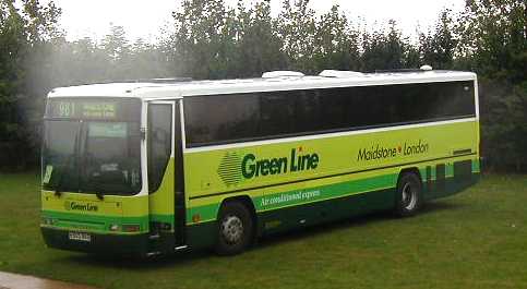 Maidstone & District Green Line DAF SB3000 Plaxton 2905