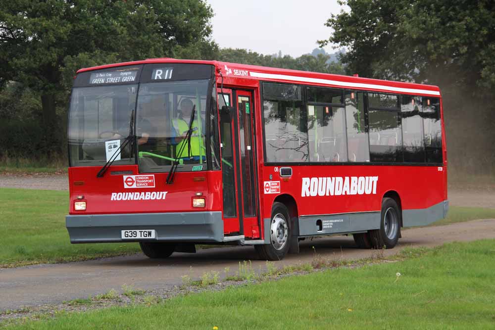 Roundabout Dennis Dart Carlyle DT39