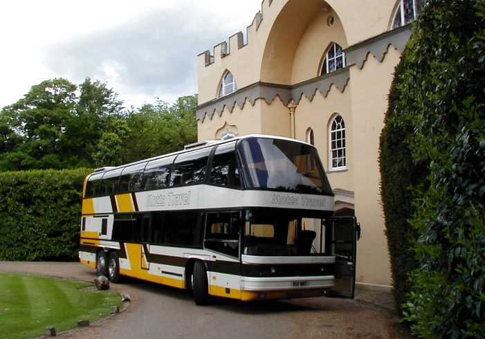 Motts Travel Neoplan Skyliner B12MMT