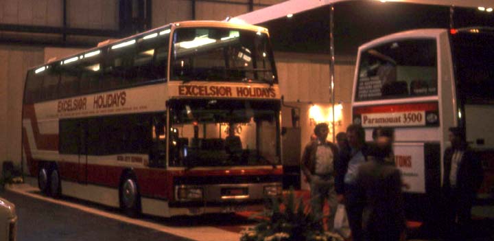 Excelsior Motorways Plaxton Paramount 4000
