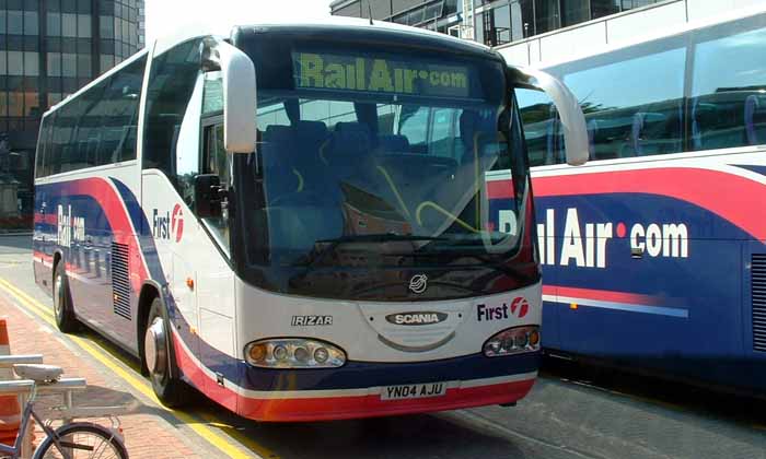 First Beeline Scania K114IB Irizar Century Rail Air coach SC23013