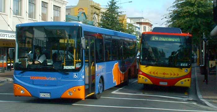 Red Bus | Christchurch | NEW ZEALAND BUS IMAGE GALLERY | SHOWBUS ...