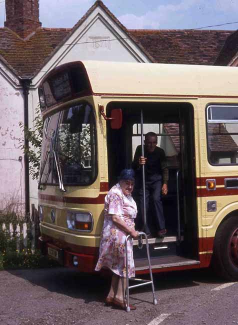 RED ROVER | SHOWBUS BUS IMAGE GALLERY | London & Home Counties