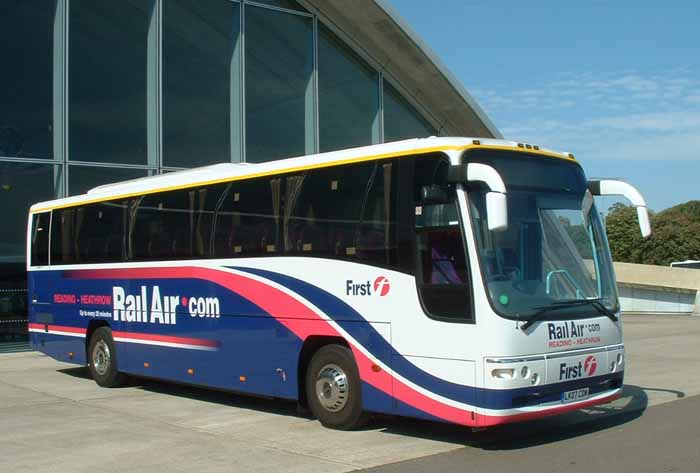 First Beeline Volvo B12B Plaxton Panther Rail Air coach VC20613