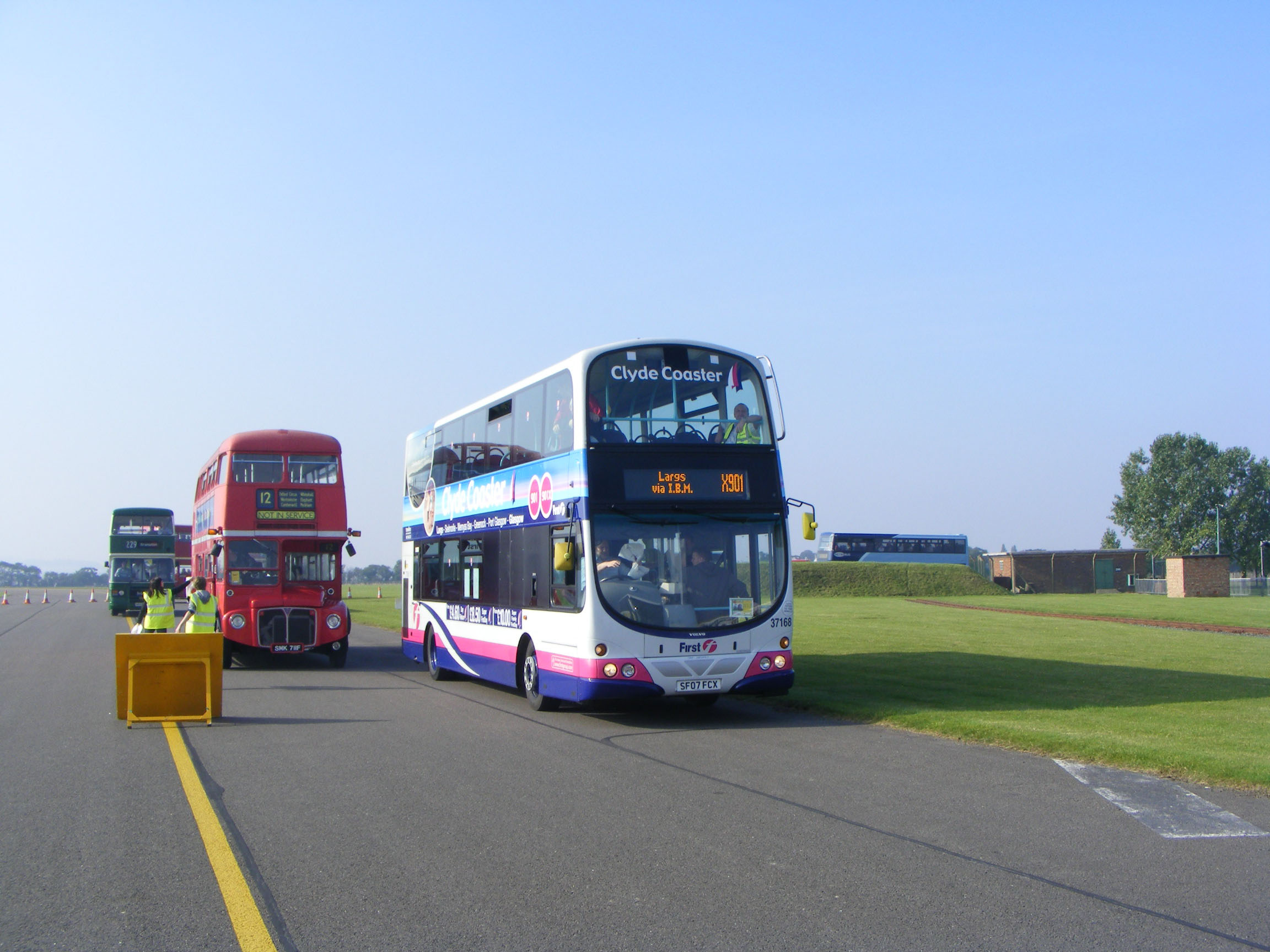 First - EFE SHOWBUS International 2008 photos