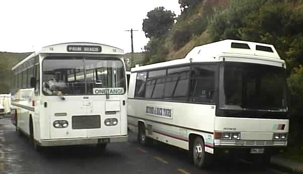Waiheke Bus Company Bedford VAM75 NZMB/Hess 18